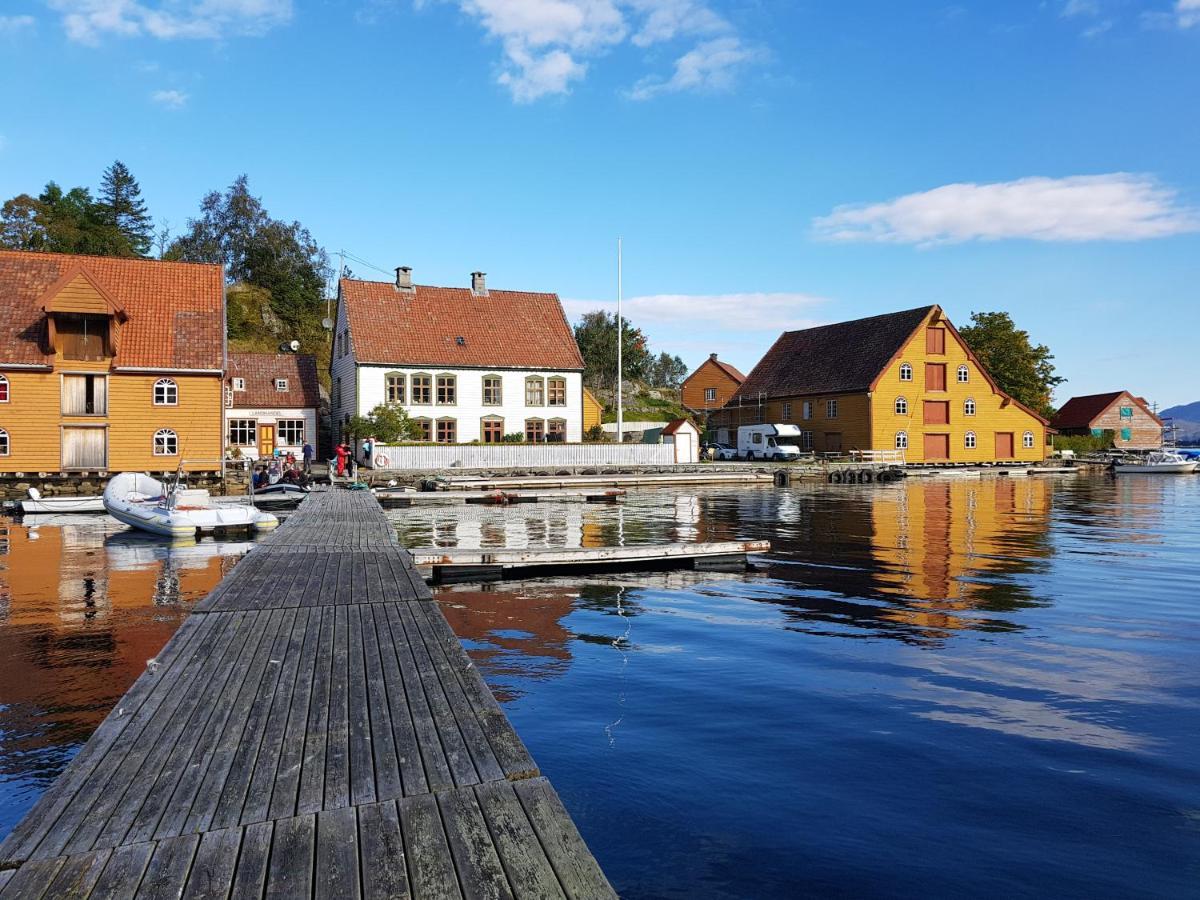 Rugsund Handelsstad Exterior photo